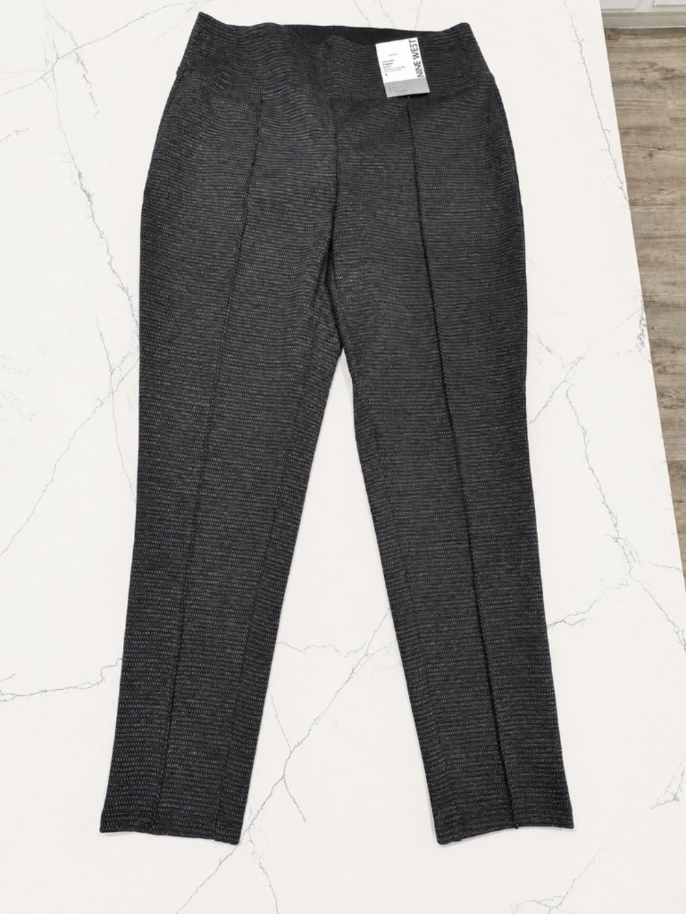 New Stretch Knit, Mid Rise Legging, NINE WEST, Size Large - Picture 2 of 6